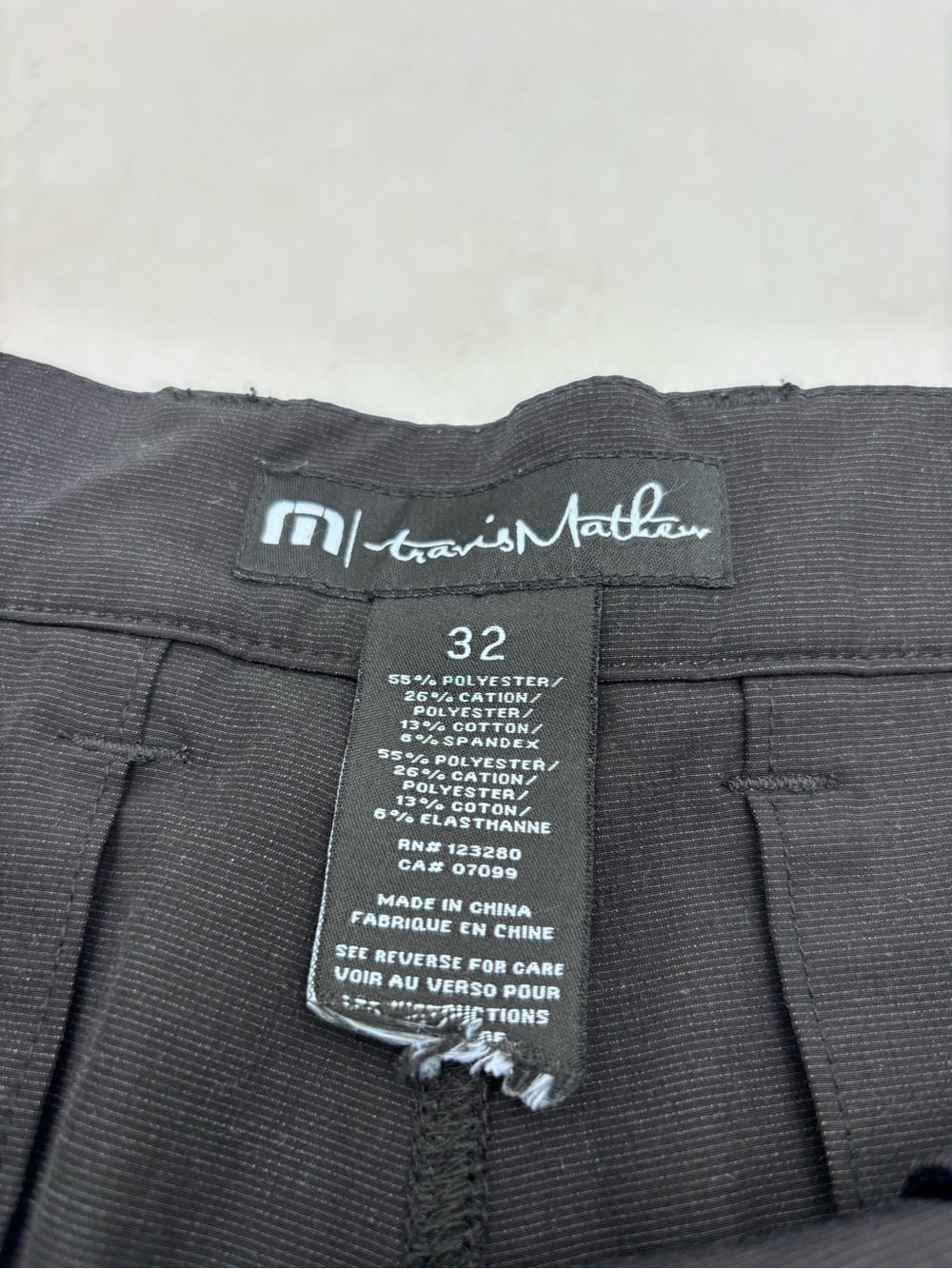 Travis Mathew Wanderlust 9 Inch Lightweight Breathable Golf Shorts Set Size 32 - Picture 8 of 13